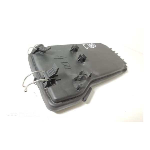 Tampa Caixa Fusível Mercedes C180 C200 A2045400082