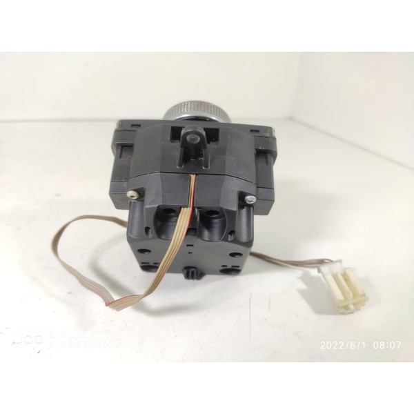 Botão Navegado Mercedes C180 C200 2008/2011 A2048700779