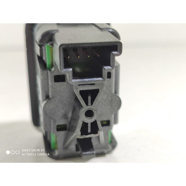 Botao Vidro Mercedes C180 C200 2008/2014 A2049055502