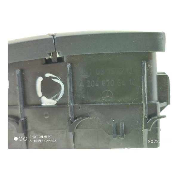 Botao Trava Porta Dianteira Direita Merced C180 2011 Detalhe