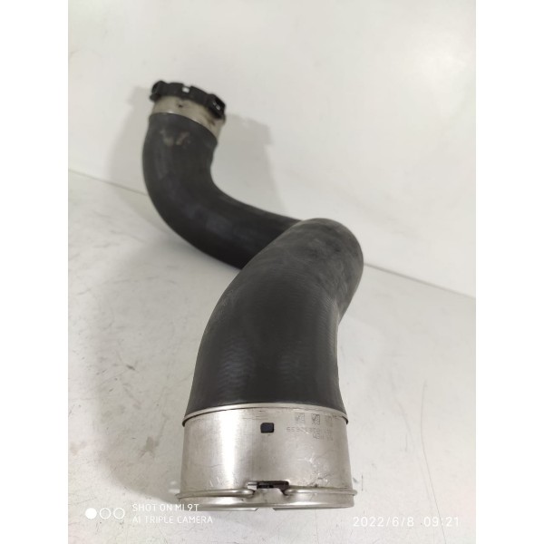 Mangueira Intercooler Mercedes C180 C200 A2045282582 Preta