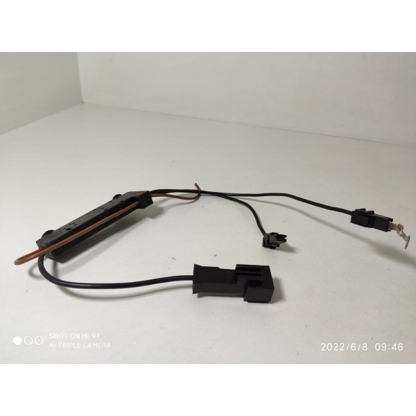 Modulo Porta Amplicador Antena Mercedes C180 2011