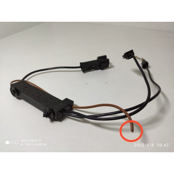 Modulo Porta Amplicador Antena Mercedes C180 2011