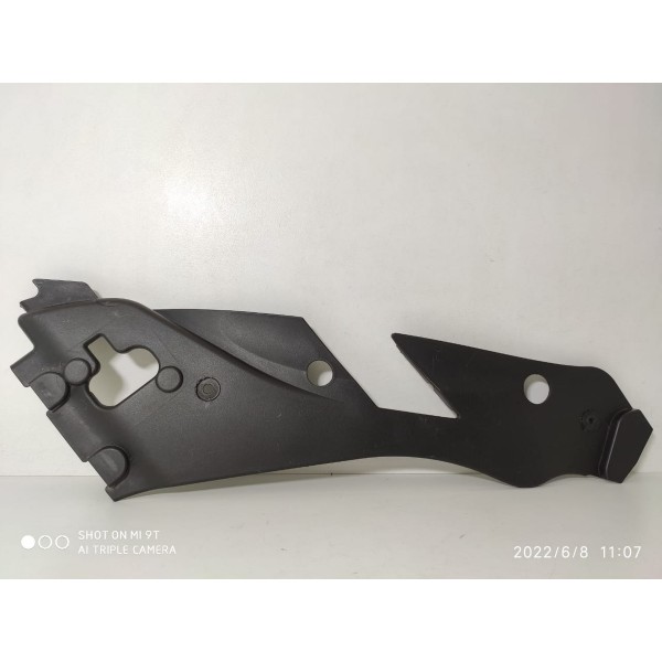 Guia Farol Mercedes C180 C200 Dir 08/14 2048261424 Det