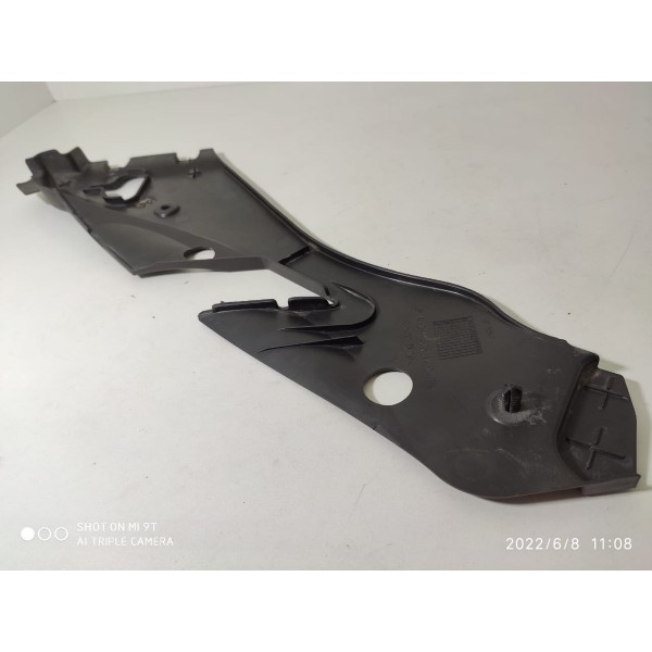 Guia Farol Mercedes C180 C200 Dir 08/14 2048261424 Det