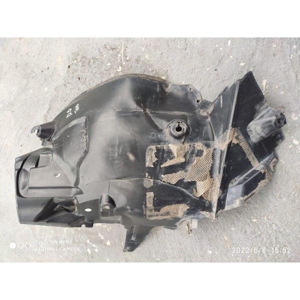 Parabarro C180 C200 Dianteiro Direito Post 2008/2014 Det