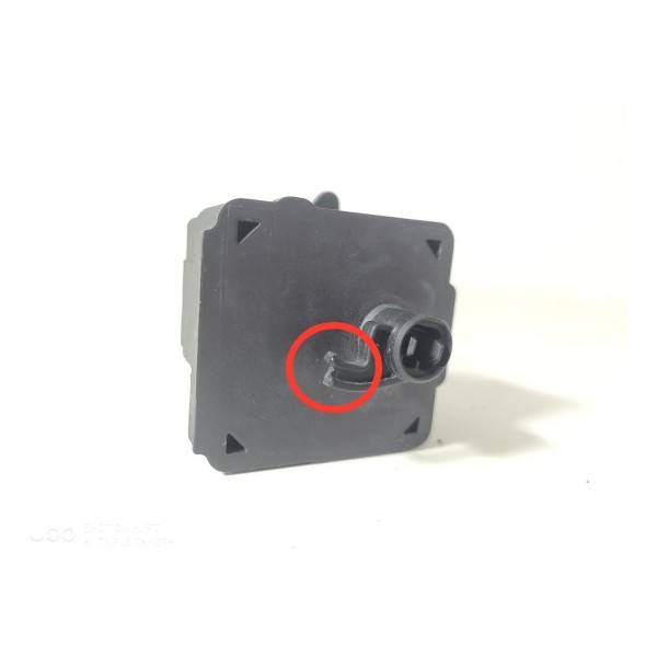 Trava Motor Portinhola Mercedes C180 C200 2008/2014 Det