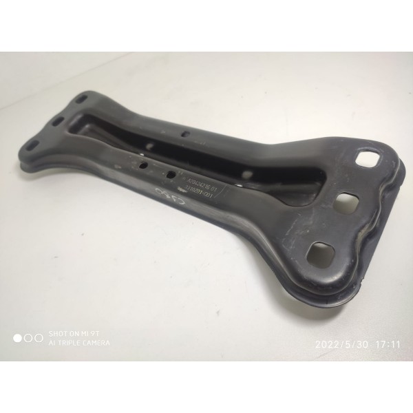 Travessa Motor Mercedes C180 C200 2008/2014 A2042421601