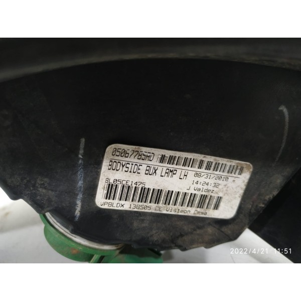 Lanterna Journey Esquerda 2010 2011 2012 2013 2015