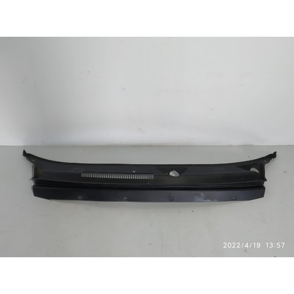 Moldura Grade Parabrisa Dodge Journey 2010/2018