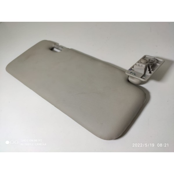 Quebra Sol Esquerdo Renault Kwid 1.0 2020 Detalhe