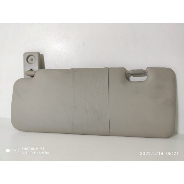 Quebra Sol Esquerdo Renault Kwid 1.0 2020 Detalhe