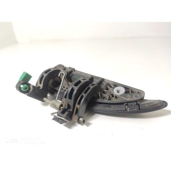 Maçaneta Porta Dianteira Direita Renault Kwid 2018/2023