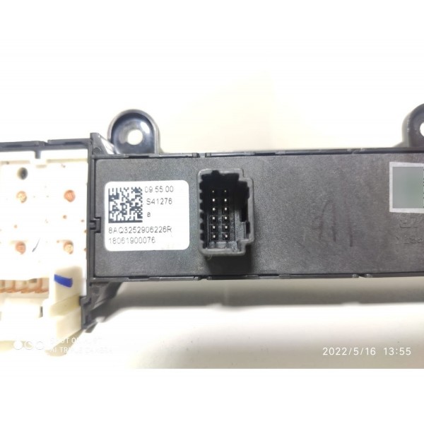 Regua Comandos Botoes Renault Kwid 2018/2021 Orig