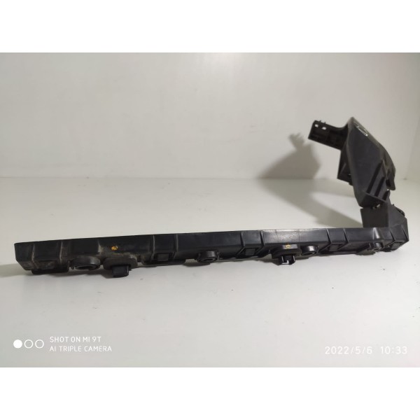 Guia Parachoque Fiat Cronos Traseiro Direito 2018 2022 2023