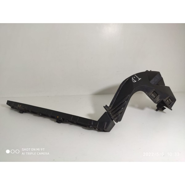 Guia Parachoque Fiat Cronos Traseiro Direito 2018 2022 2023