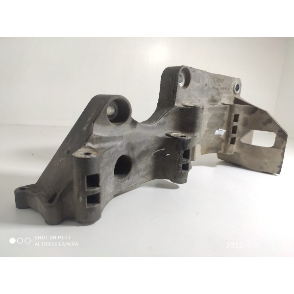 Suporte Compressor Bomba New Beetle Golf 06a903143p