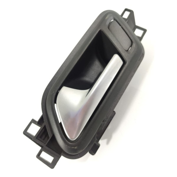 Macaneta Interna Amarok Esq Tras/diant 2010/2023 2h0837113d Preto Dianteira/traseira