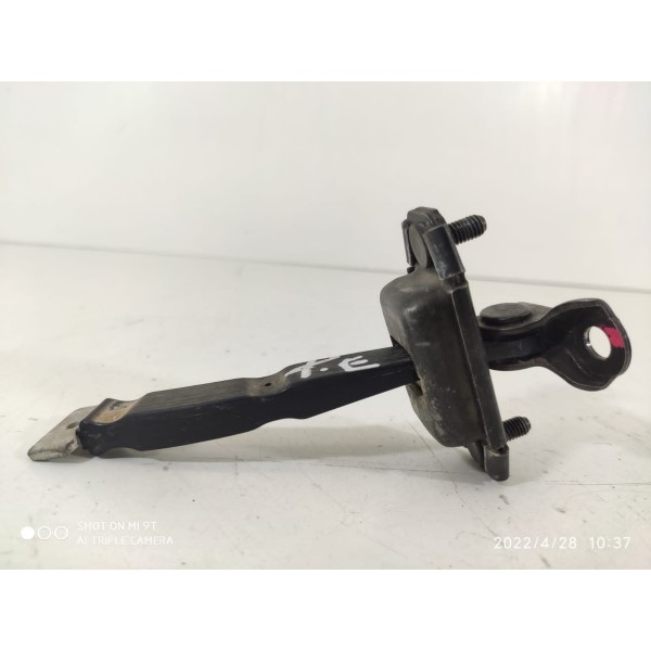 Limitador Porta Traseiro Esquerdo Kia Cerato 2014/2019