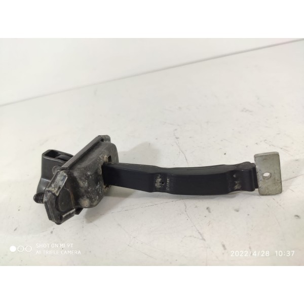 Limitador Porta Traseiro Esquerdo Kia Cerato 2014/2019