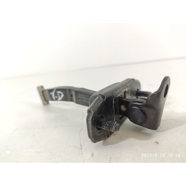 Limitador Porta Traseiro Direito Kia Cerato 2014/2019 Orig