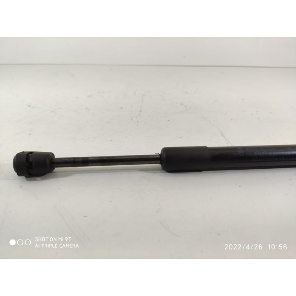 Amortecedor Tampa Traseira Focus Sedan 2009 2013