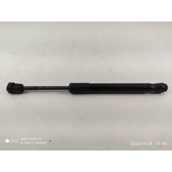 Amortecedor Tampa Traseira Focus Sedan 2009 2013