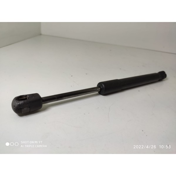 Amortecedor Tampa Traseira Focus Sedan 2009 2013