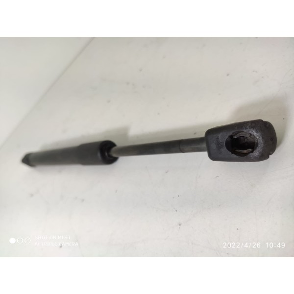 Amortecedor Tampa Traseira Focus Sedan 2009 2013