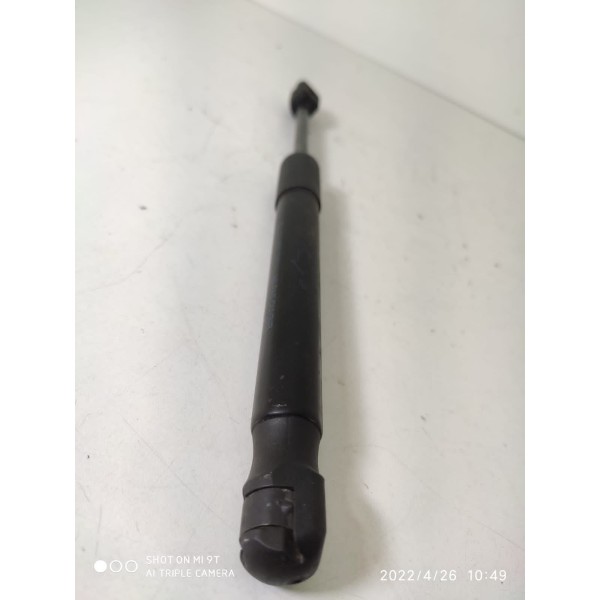 Amortecedor Tampa Traseira Focus Sedan 2009 2013