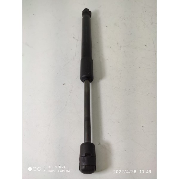 Amortecedor Tampa Traseira Focus Sedan 2009 2013