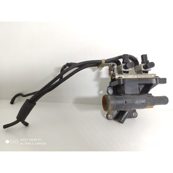 Carcaça Válvula Termostática Focus 2.0 2009/13 8k556aa