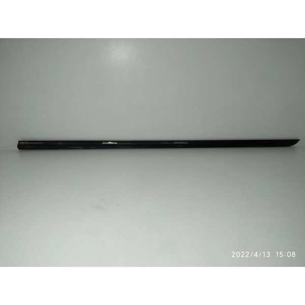 Friso Vidro Lateral Direito Mercedes Clc200 2008/2010