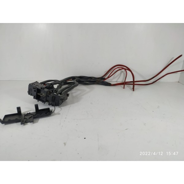 Caixa Fusível Bateria Mercedes Clc200 C180 C200 A2035450703