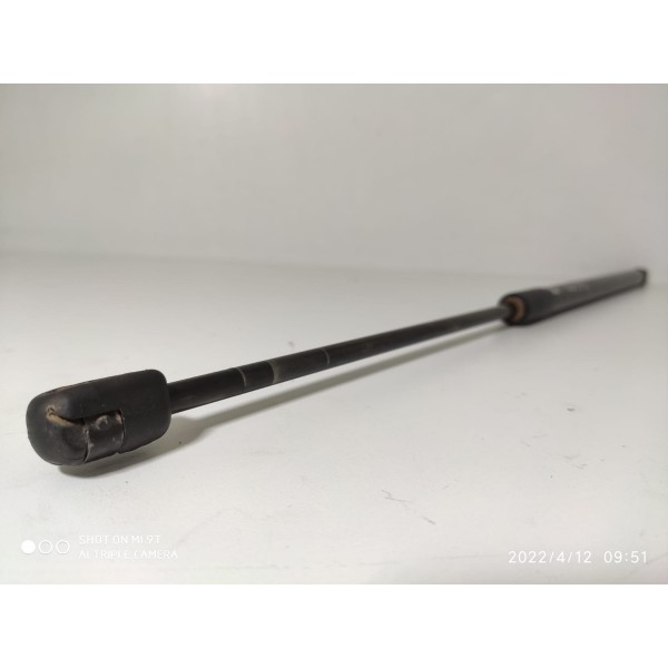 Amortecedor Tampa Traseira Mercedes Clc200 2008