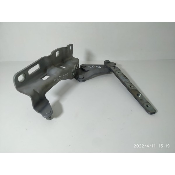 Dobradiça Braco Capo Mercedes Clc200 2008 2009 2010