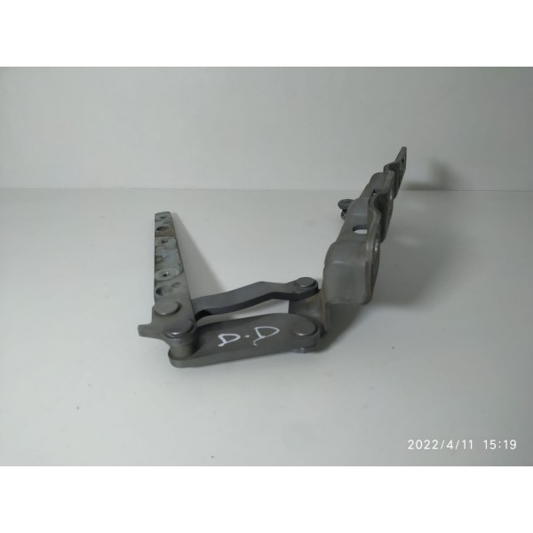 Dobradiça Braco Capo Mercedes Clc200 2008 2009 2010