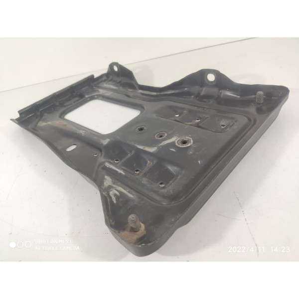 Suporte Bateria Mercedes Clc200 2008 2009 2010 2011