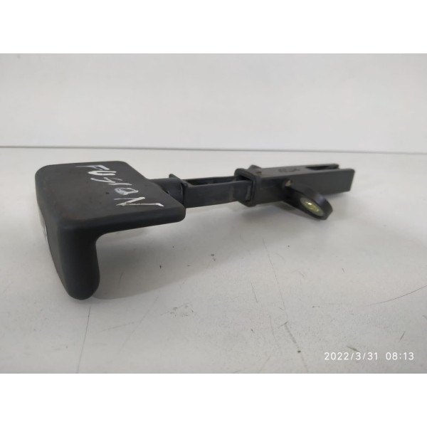 Puxador Trava Do Banco Traseiro Ford Fusion 2010 / 13451