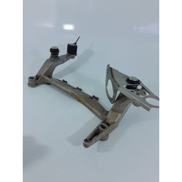 Suporte Compressor Ar Suspensao Audi Q7 2010/2015