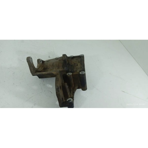 Suporte Bomba Direção Hidraulica Sorento 2.5 Dies 2008