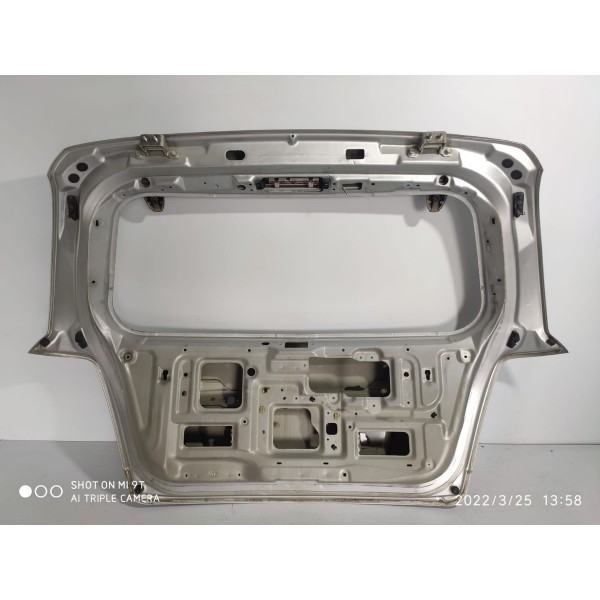 Tampa Traseira  Kia Sorento 2005/2009 Det