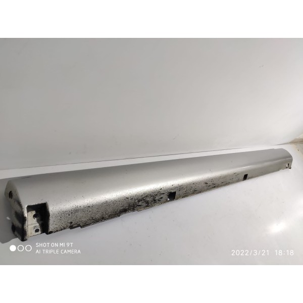 Spoiler Lateral Esquerdo  Sorento 2005/2009 Detalhe