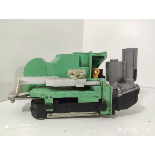 Fechadura Fiat Punto Elétrica Traseira Direita  2008 A 2017