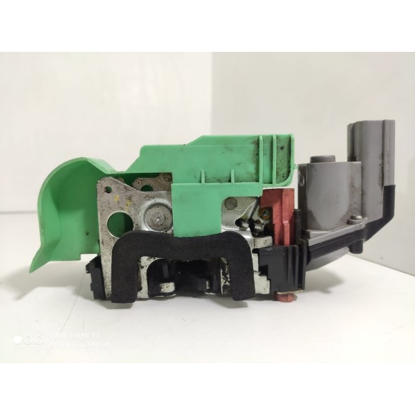 Fechadura Punto Traseira Esquerda 2008 A 2017