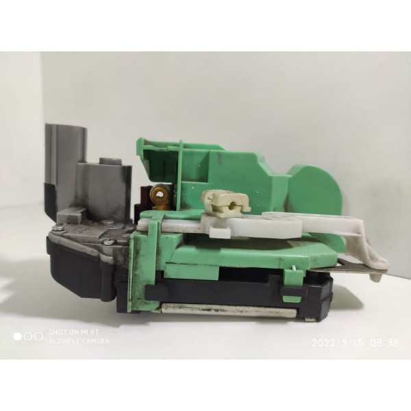 Fechadura Punto Traseira Esquerda 2008 A 2017