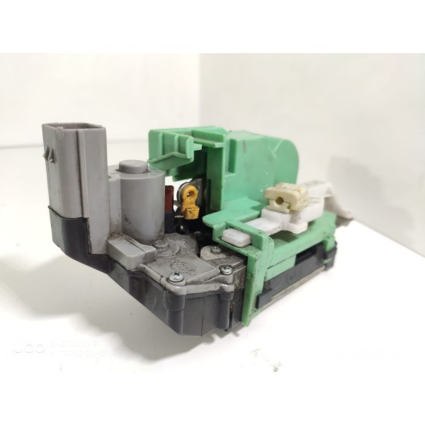 Fechadura Punto Traseira Esquerda 2008 A 2017