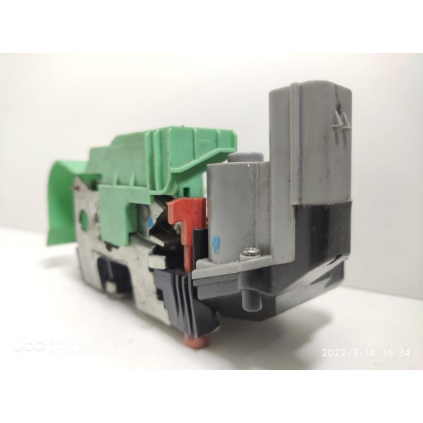 Fechadura Punto Traseira Esquerda 2008 A 2017 Eletr