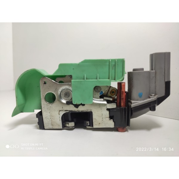 Fechadura Punto Traseira Esquerda 2008 A 2017 Eletr