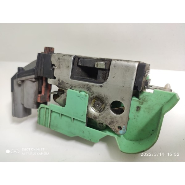 Fechadura Punto Traseira Esquerda 2008 A 2017